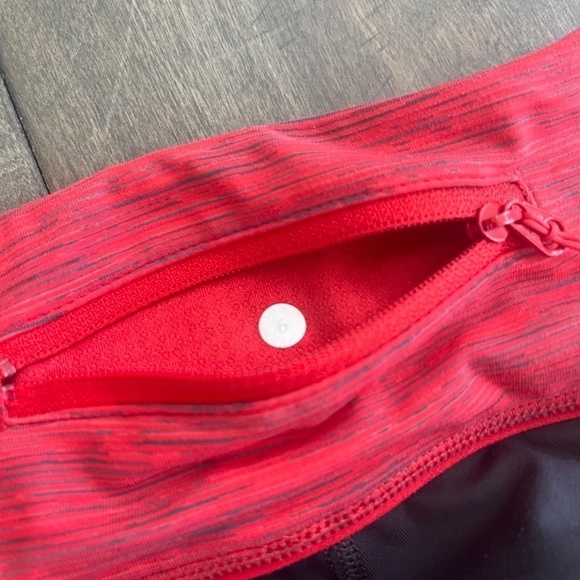 LULULEMON speed Crop leggings Size 6 - Picture 7 of 7
